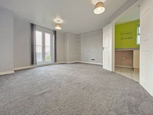 Lounge- click for photo gallery